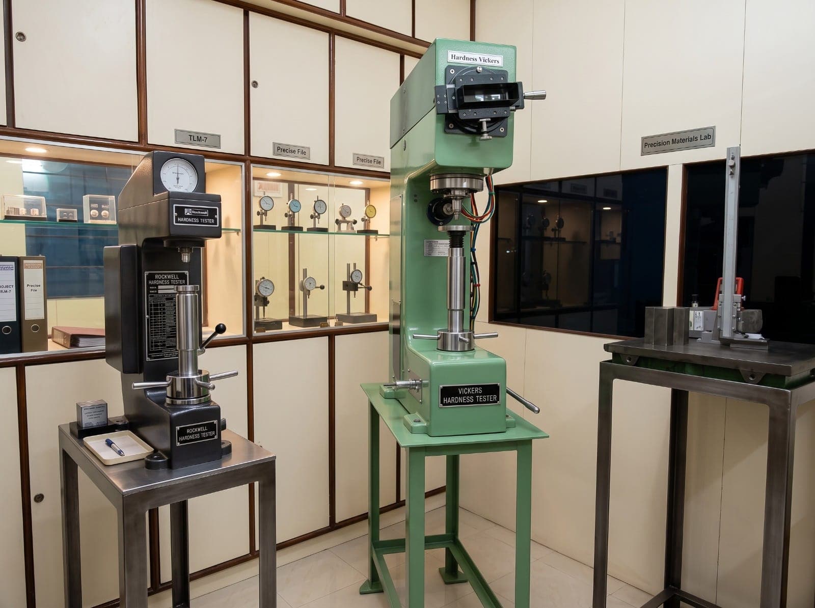 Rockwell and Vickers hardness testers in the Carbide India metallurgical laboratory